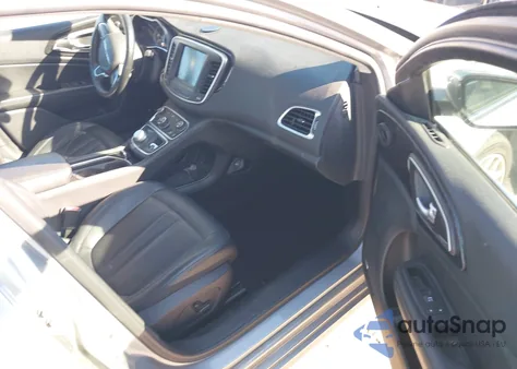 2015 Chrysler 200 C from USA, damaged, VIN 1C3CCCEG1FN686982